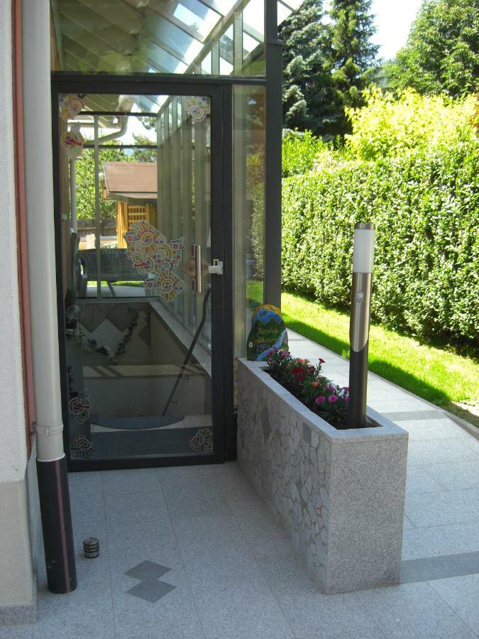 Appartement Haus Trojer à Matrei in Osttirol Extérieur photo